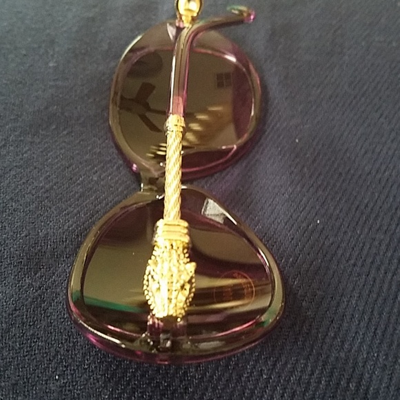 Sunglasses - Picture 6 of 6